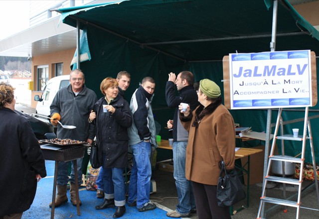Vin chaud au profit de l'association